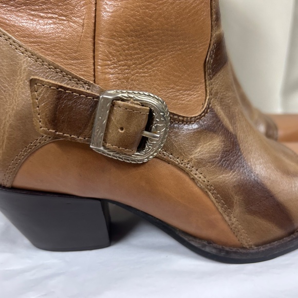 DINGO WESTERN STYLE BROWN LEATHER BOOTS WITH BUCKLE SZ 7 - Picture 5 of 13